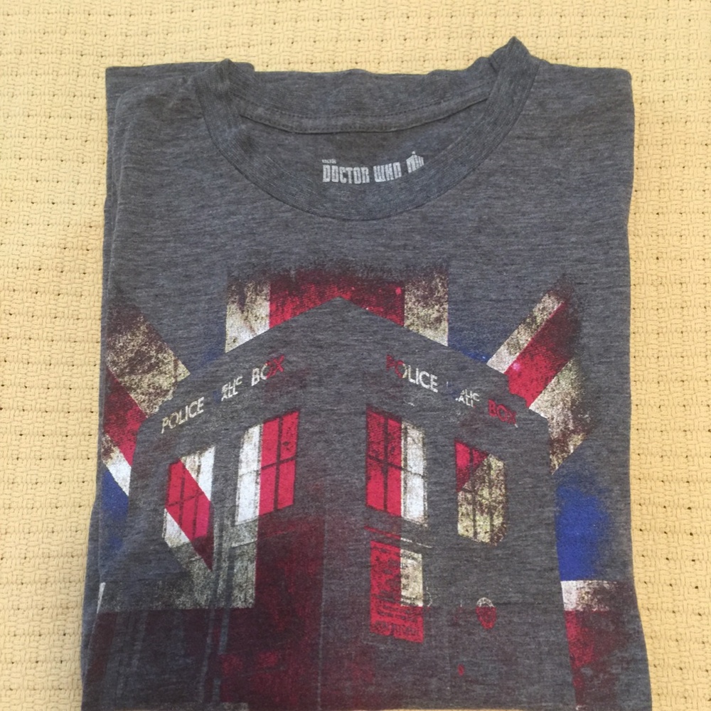 BBC Dr Who Tardis Men's M British Flag T-Shirt